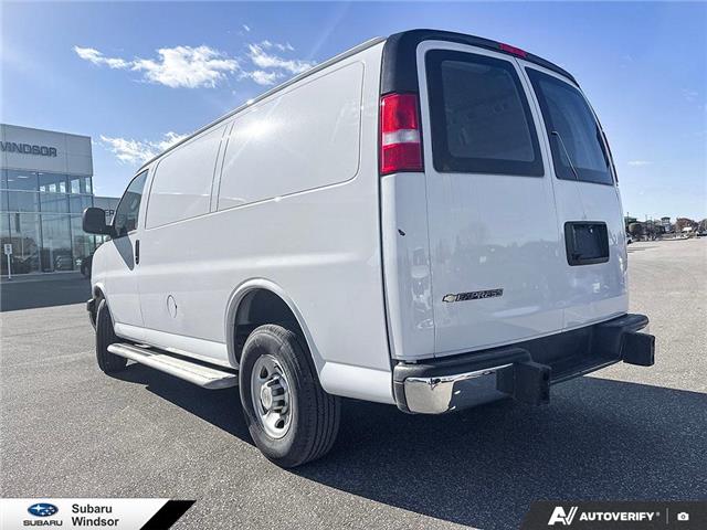 2024 Chevrolet Express 2500 Work Van (Stk: P0670) in Tecumseh - Image 9 of 26