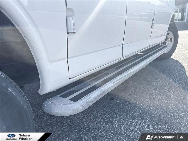 2024 Chevrolet Express 2500 Work Van (Stk: P0670) in Tecumseh - Image 13 of 26