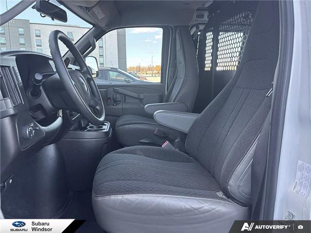 2024 Chevrolet Express 2500 Work Van (Stk: P0670) in Tecumseh - Image 17 of 26