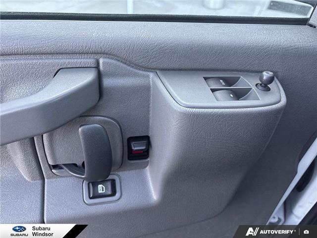 2024 Chevrolet Express 2500 Work Van (Stk: P0670) in Tecumseh - Image 24 of 26