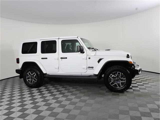 2026 Jeep Wrangler Sahara (Stk: 26J026) in Calgary - Image 5 of 19