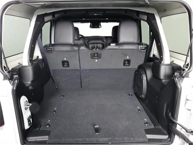 2026 Jeep Wrangler Sahara (Stk: 26J026) in Calgary - Image 7 of 19