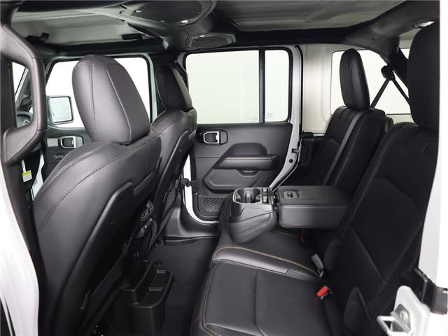 2026 Jeep Wrangler Sahara (Stk: 26J026) in Calgary - Image 9 of 19