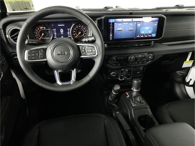 2026 Jeep Wrangler Sahara (Stk: 26J026) in Calgary - Image 11 of 19