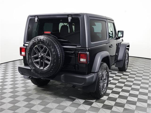 2026 Jeep Wrangler  (Stk: 26J024) in Calgary - Image 6 of 14