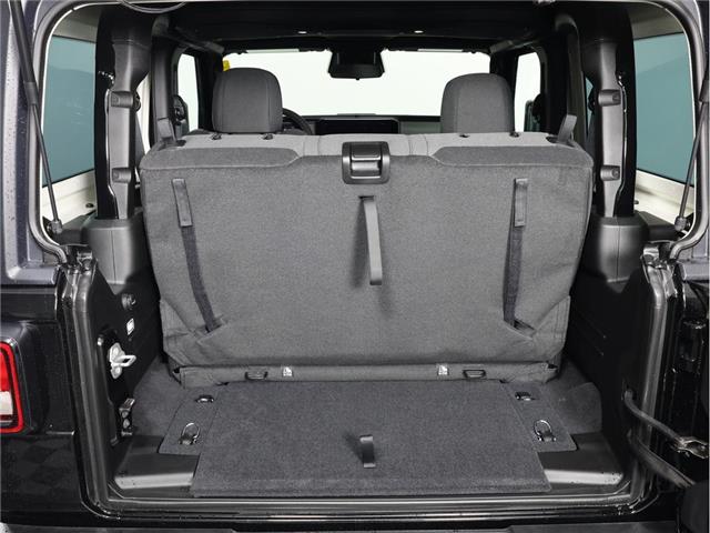 2026 Jeep Wrangler  (Stk: 26J024) in Calgary - Image 7 of 14