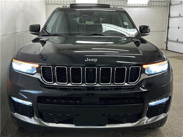 2021 Jeep Grand Cherokee L Limited (Stk: 42830JAAA) in Belleville - Image 2 of 32
