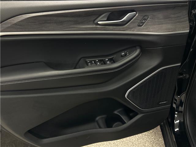 2021 Jeep Grand Cherokee L Limited (Stk: 42830JAAA) in Belleville - Image 19 of 32