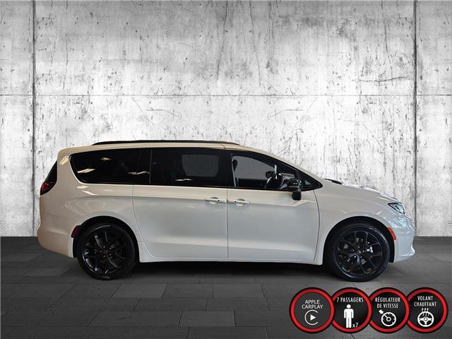 2026 Chrysler Pacifica Select (Stk: 26035) in Saint-Léonard - Image 7 of 26