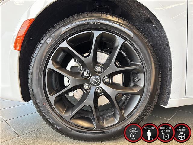 2026 Chrysler Pacifica Select (Stk: 26035) in Saint-Léonard - Image 9 of 26