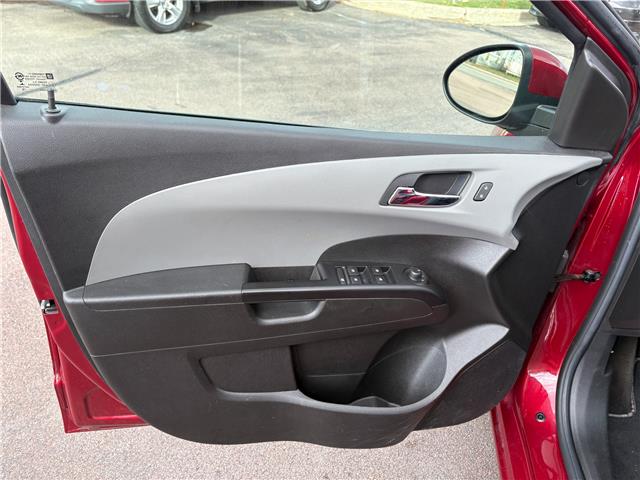 2018 Chevrolet Sonic LT Auto (Stk: A-120991) in Moncton - Image 11 of 19