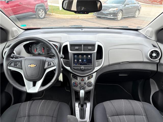 2018 Chevrolet Sonic LT Auto (Stk: A-120991) in Moncton - Image 13 of 19