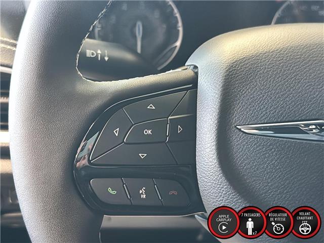 2026 Chrysler Pacifica Select (Stk: 26035) in Saint-Léonard - Image 14 of 26