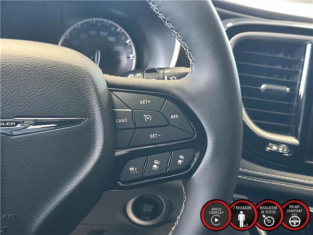 2026 Chrysler Pacifica Select (Stk: 26035) in Saint-Léonard - Image 15 of 26