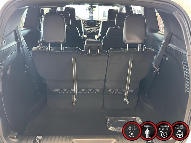 2026 Chrysler Pacifica Select (Stk: 26035) in Saint-Léonard - Image 23 of 26