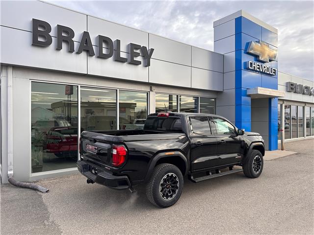 2026 GMC Canyon AT4 (Stk: 26068) in Moosomin - Image 2 of 10