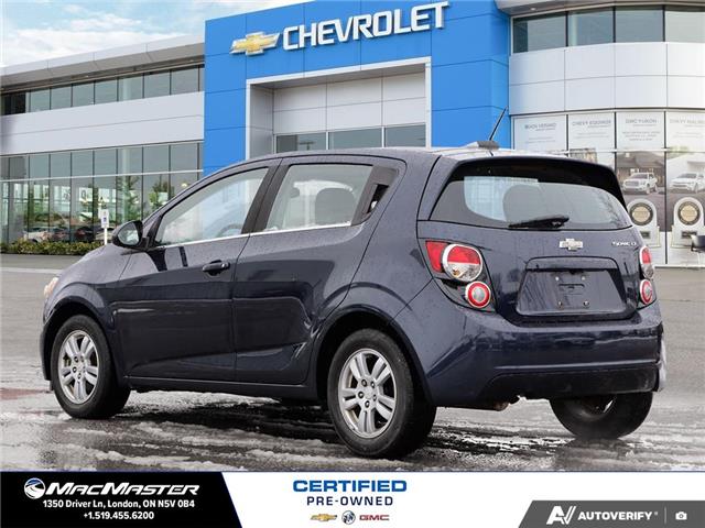 2016 Chevrolet Sonic LT Auto (Stk: 250433A) in London - Image 4 of 30