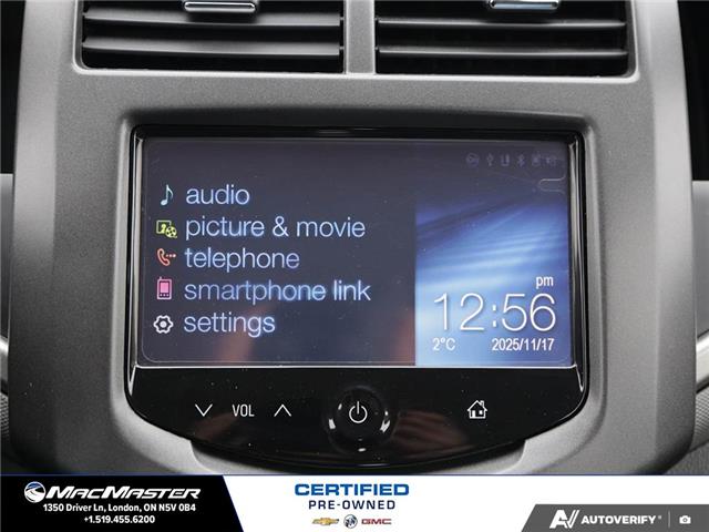 2016 Chevrolet Sonic LT Auto (Stk: 250433A) in London - Image 24 of 30