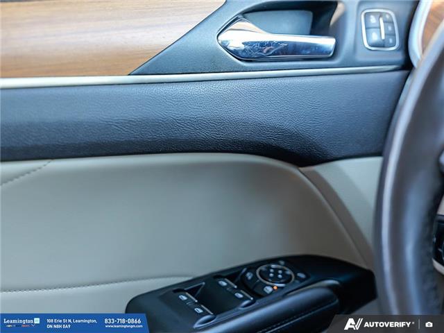 2019 Lincoln MKC Select (Stk: U6065) in Leamington - Image 24 of 32