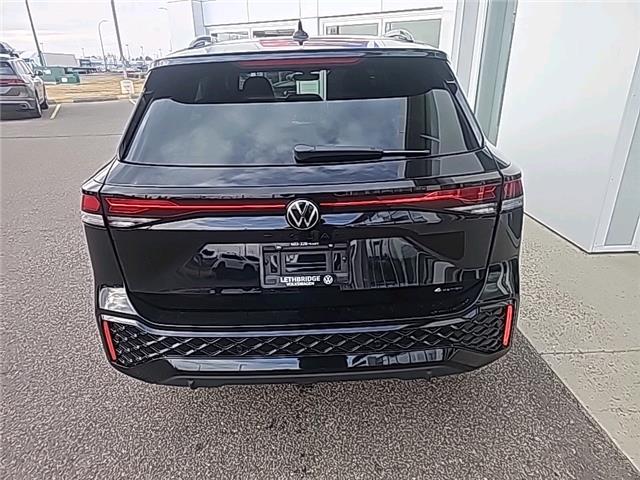 2026 Volkswagen Tiguan Comfortline R-Line Black Edition (Stk: 26279) in Lethbridge - Image 4 of 26