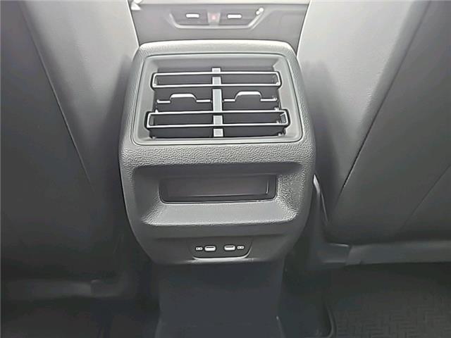 2026 Volkswagen Tiguan Comfortline R-Line Black Edition (Stk: 26279) in Lethbridge - Image 22 of 26