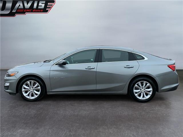 2023 Chevrolet Malibu 1LT (Stk: 351174) in Medicine Hat - Image 2 of 16 2023 Chevrolet Malibu 1LT (Stk: 351174) in Medicine Hat - Image 2 of 16