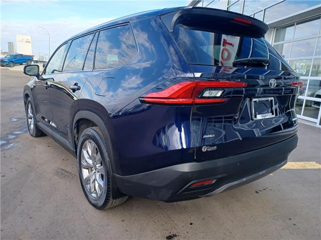 2024 Toyota Grand Highlander Limited (Stk: 2540181) in Regina - Image 8 of 21