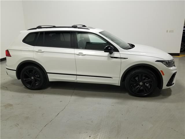 2023 Volkswagen Tiguan Comfortline R-Line Black (Stk: E4929) in Mississauga - Image 6 of 26