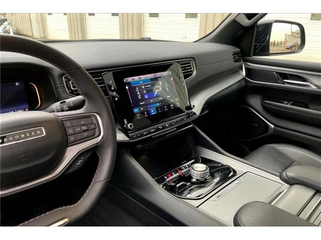 2024 Jeep Wagoneer Series II Carbide (Stk: 24B3060) in Sherwood Park - Image 6 of 30