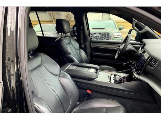 2024 Jeep Wagoneer Series II Carbide (Stk: 24B3060) in Sherwood Park - Image 7 of 30