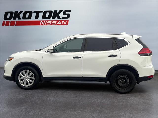 2017 Nissan Rogue  (Stk: 20343) in Okotoks - Image 2 of 15
