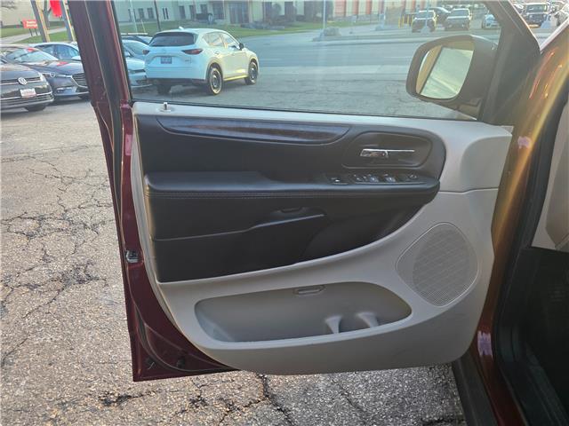 2017 Dodge Grand Caravan CVP/SXT (Stk: 2510578) in Waterloo - Image 9 of 21 2017 Dodge Grand Caravan CVP/SXT (Stk: 2510578) in Waterloo - Image 9 of 21