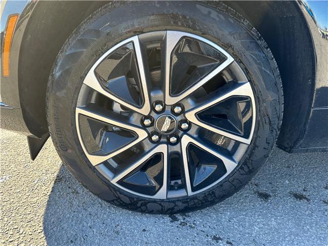 2026 Cadillac OPTIQ Sport (Stk: S118454) in Newmarket - Image 9 of 18