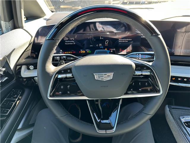 2026 Cadillac OPTIQ Sport (Stk: S118454) in Newmarket - Image 13 of 18