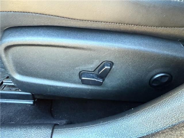 2019 Chrysler 300 Touring (Stk: 24698A) in London - Image 22 of 24