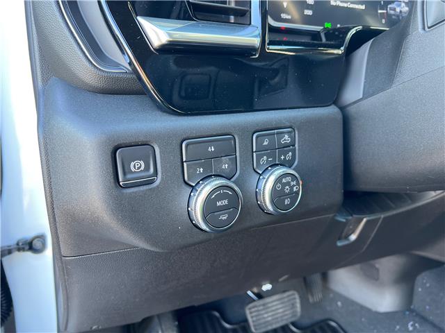 2026 GMC Sierra 3500HD SLE (Stk: TF165508) in Calgary - Image 18 of 22