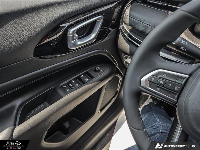 2025 Jeep Compass Altitude (Stk: 25356A) in Perth - Image 17 of 25