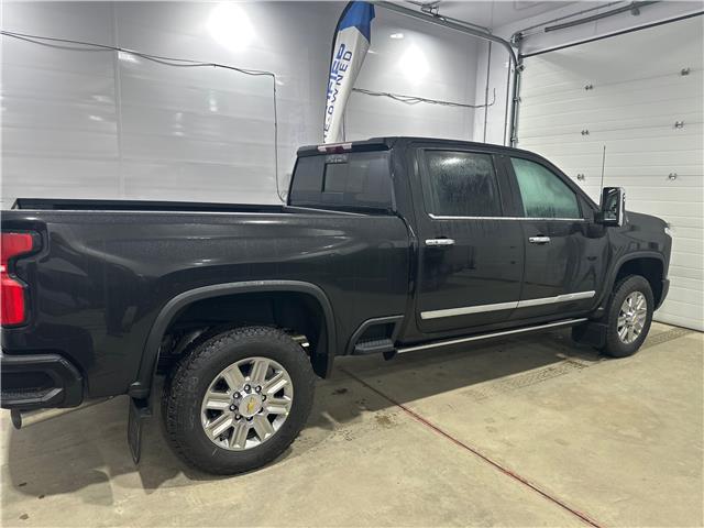 2026 Chevrolet Silverado 2500HD High Country (Stk: 14039) in Roblin - Image 2 of 14 2026 Chevrolet Silverado 2500HD High Country (Stk: 14039) in Roblin - Image 2 of 14