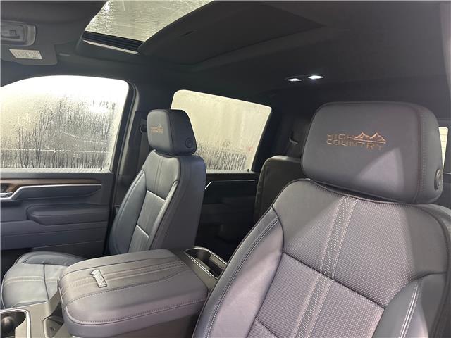 2026 Chevrolet Silverado 2500HD High Country (Stk: 14039) in Roblin - Image 7 of 14 2026 Chevrolet Silverado 2500HD High Country (Stk: 14039) in Roblin - Image 7 of 14