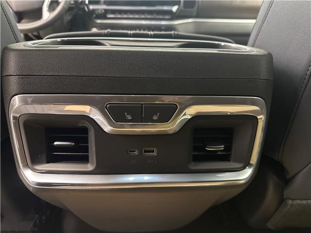 2026 Chevrolet Silverado 2500HD High Country (Stk: 14039) in Roblin - Image 9 of 14 2026 Chevrolet Silverado 2500HD High Country (Stk: 14039) in Roblin - Image 9 of 14