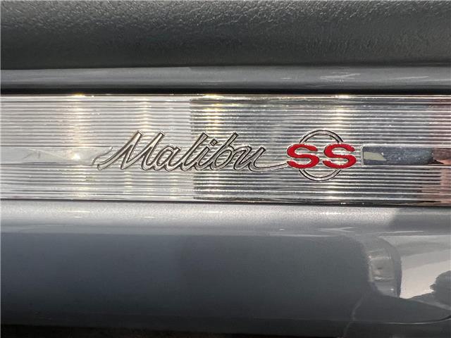 1965 Chevrolet Malibu SS-Super Sport (Stk: 102667) in Watford - Image 30 of 48