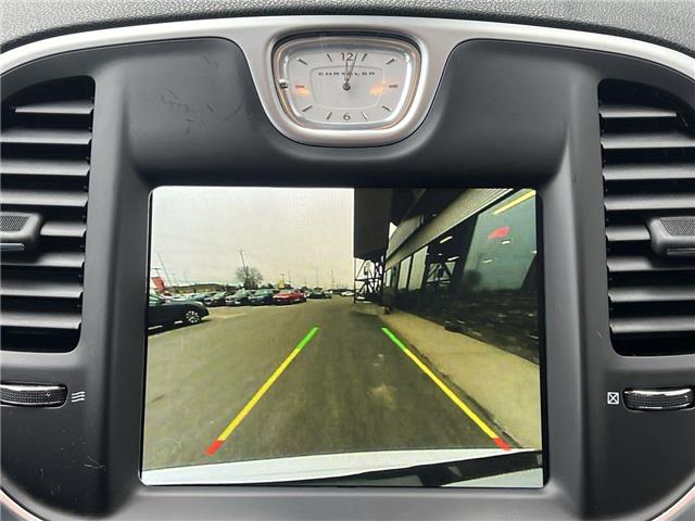 2023 Chrysler 300 Touring-L (Stk: 25653) in Sudbury - Image 17 of 26