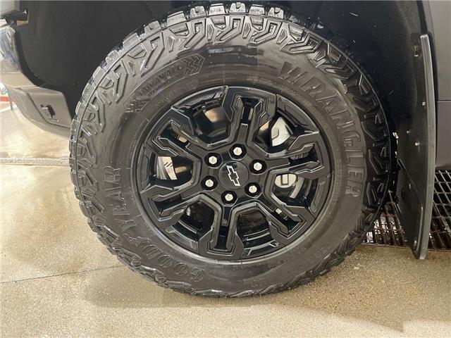 2025 Chevrolet Silverado 1500 ZR2 (Stk: 10764AT) in Meadow Lake - Image 2 of 16