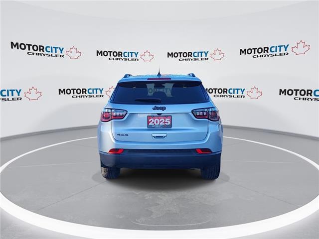 2025 Jeep Compass Altitude (Stk: 250300B) in Windsor - Image 7 of 20