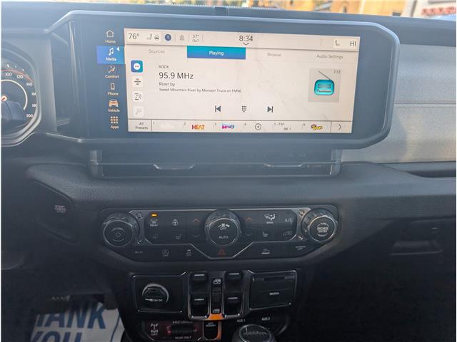 2026 Jeep Gladiator Sport S (Stk: 26019) in New Hamburg - Image 12 of 13