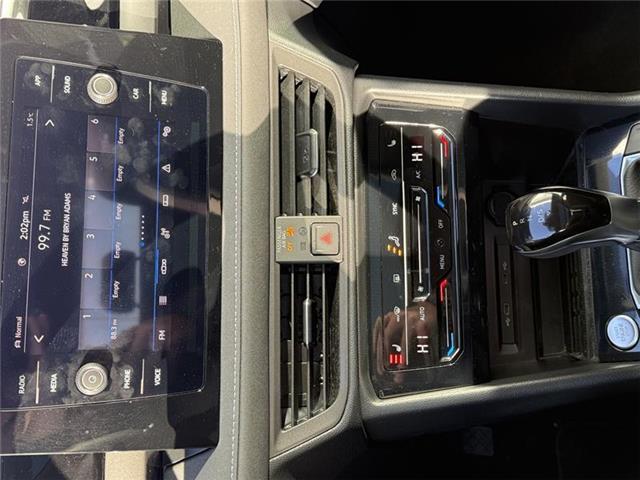 2025 Volkswagen Taos Comfortline Black Edition (Stk: T4917) in Orleans - Image 3 of 3