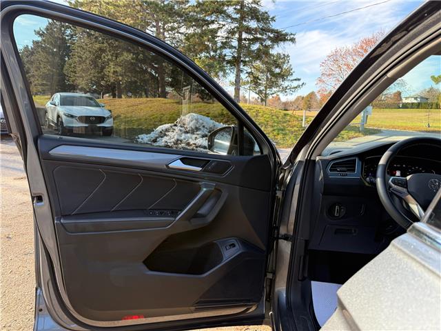 2022 Volkswagen Tiguan Comfortline (Stk: 16059A) in Newmarket - Image 2 of 50
