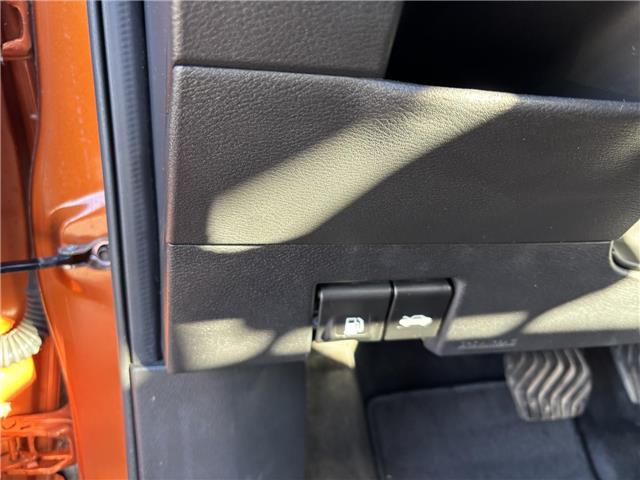 2020 Nissan Kicks SR (Stk: P7154) in Brantford - Image 7 of 21