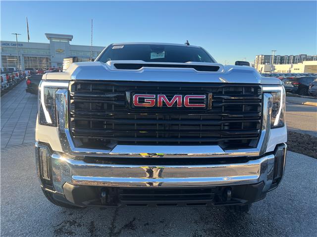 2026 GMC Sierra 3500HD Pro (Stk: TF146978) in Calgary - Image 9 of 21