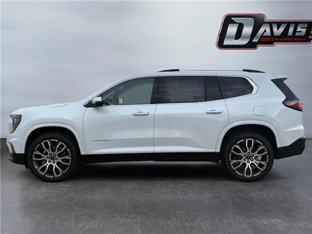 2026 GMC Acadia Denali Ultimate (Stk: 380327) in Claresholm - Image 2 of 15